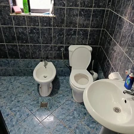 Tafa House Apartment Darezeze e Re