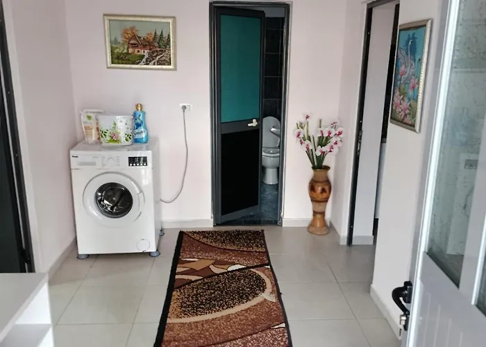 Tafa House * Darezeze e Re